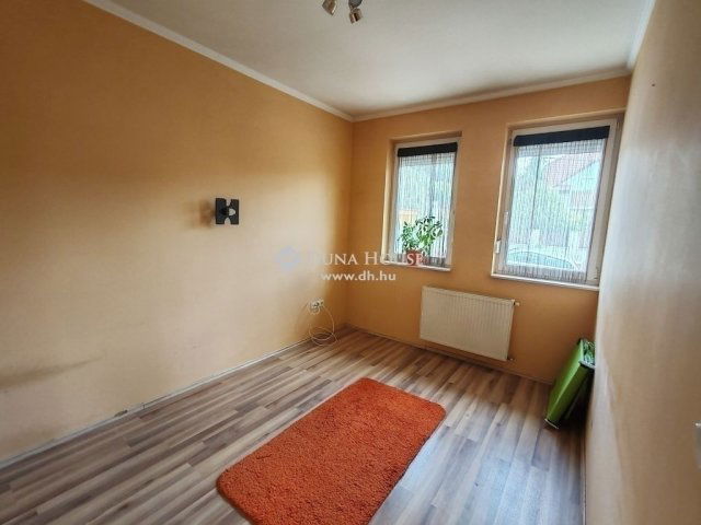 Eladó ikerház, Budapesten, XVII. kerületben 129.9 M Ft, 5 szobás