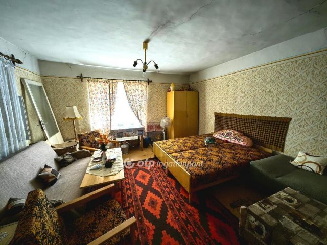 Eladó családi ház, Kunhegyesen 8.5 M Ft, 2 szobás