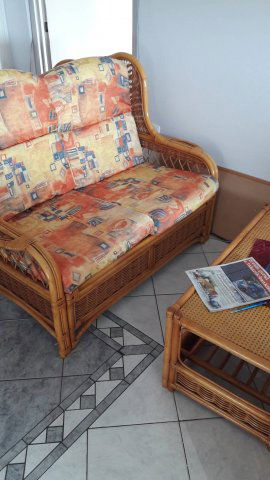 Kiadó panellakás, albérlet, Pécsett 180 E Ft / hó, 2 szobás