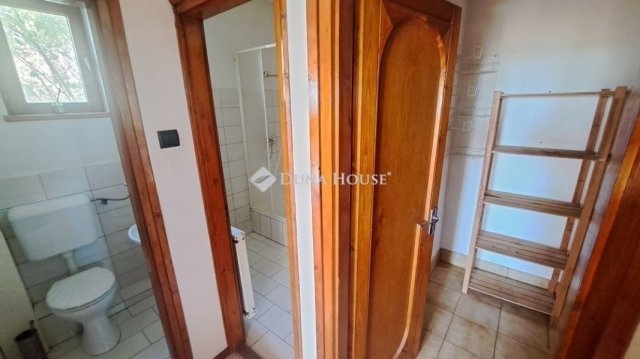 Eladó családi ház, Piliscsabán 135 M Ft, 5 szobás