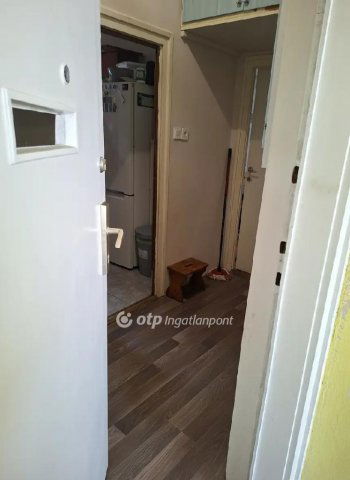 Eladó téglalakás, Pécsett 57 M Ft, 2+1 szobás