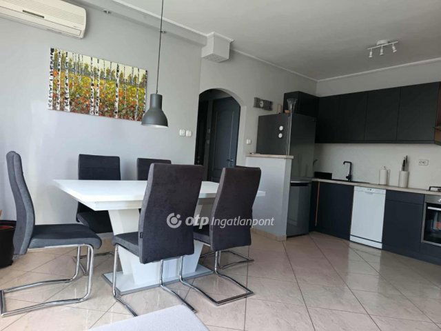 Eladó téglalakás, Budapesten, XX. kerületben 72 M Ft, 2 szobás