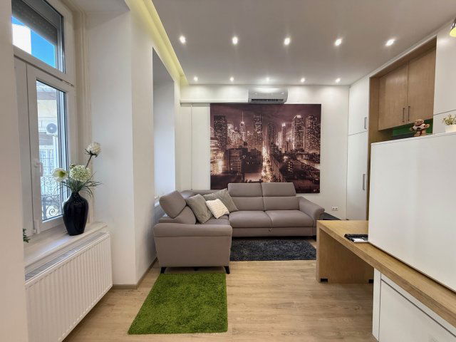 Eladó téglalakás, V. kerületben, Bihari János utcában