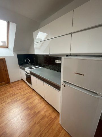 Kiadó téglalakás, albérlet, Nyíregyházán 150 E Ft / hó