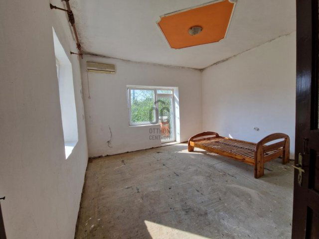 Eladó családi ház, Csurgón 20.99 M Ft, 2 szobás