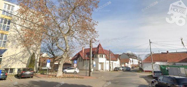 Eladó családi ház, Kecskeméten 11 M Ft, 2 szobás
