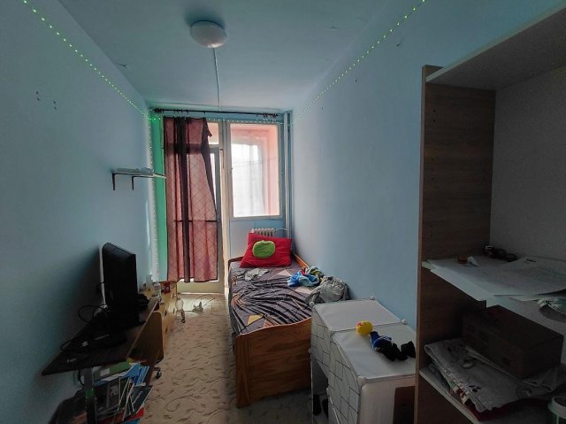 Eladó panellakás, Tatabányán 39.9 M Ft, 3 szobás