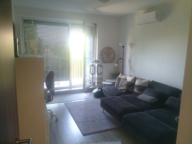 Eladó téglalakás, Budapesten, VIII. kerületben 102 M Ft