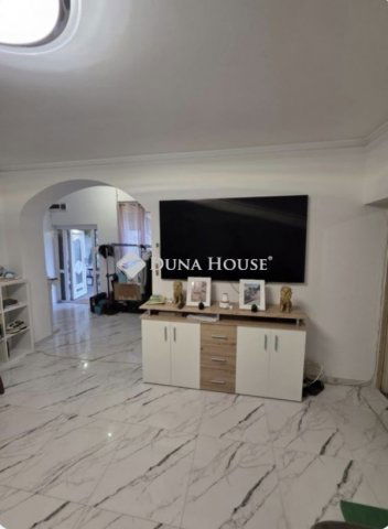 Eladó családi ház, Budapesten, XX. kerületben 80 M Ft