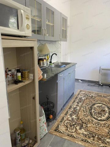 Eladó családi ház, Kunbaracson 33.9 M Ft, 2 szobás