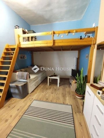 Eladó téglalakás, Budapesten, VIII. kerületben 49.9 M Ft