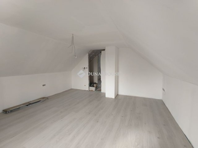 Eladó családi ház, Tápiószelén 44.99 M Ft, 4 szobás