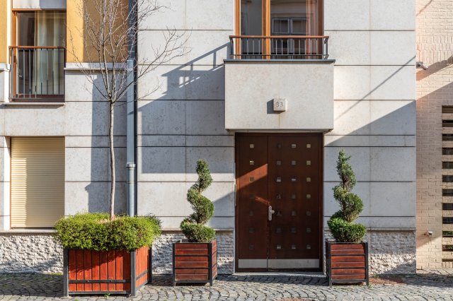 Eladó téglalakás, Budapesten, I. kerületben, Országház utcában