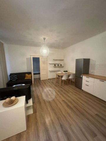 Kiadó téglalakás, albérlet, VII. kerületben, Marek József utcában