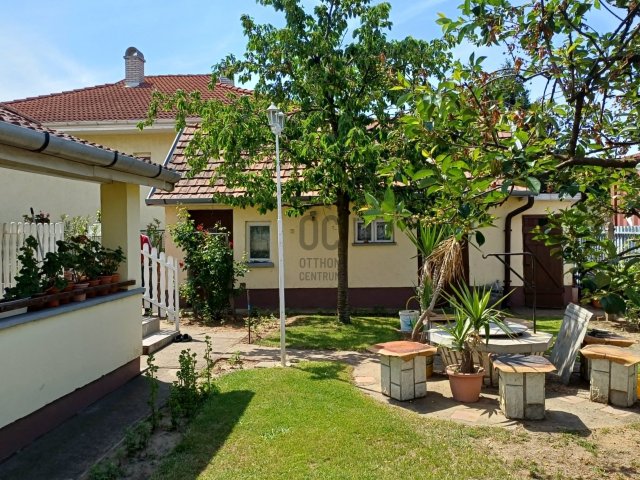 Eladó családi ház, Debrecenben 115 M Ft, 5 szobás