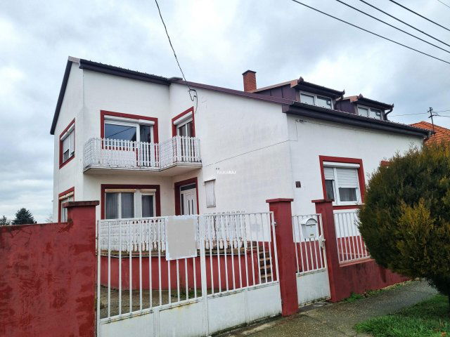 Eladó családi ház, Dunakilitin 85 M Ft, 7 szobás