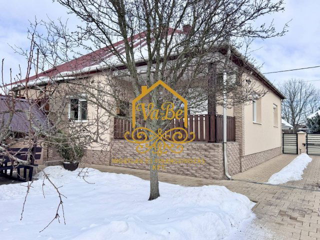 Eladó családi ház, Füzesabonyban 83.9 M Ft, 4 szobás