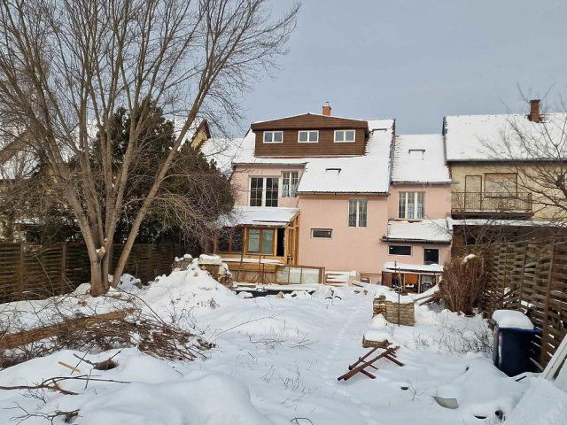 Eladó családi ház, Dunakeszin 139.9 M Ft, 5 szobás