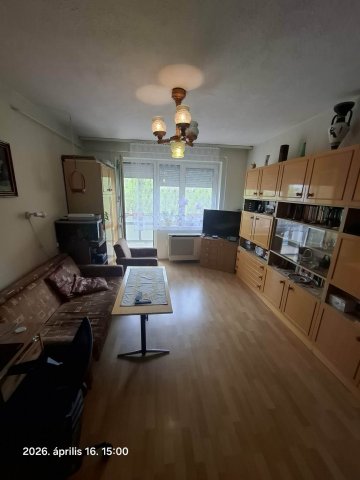 Eladó téglalakás, Egerben 58 M Ft, 2+1 szobás