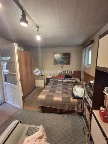 Eladó családi ház, Debrecenben 41 M Ft, 1 szobás