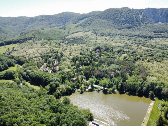 Eladó nyaraló, Bélapátfalván 79.9 M Ft, 3+1 szobás