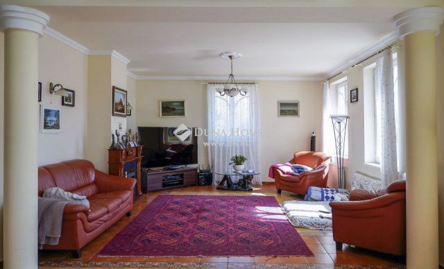 Eladó családi ház, Gyömrőn 740 M Ft, 10 szobás