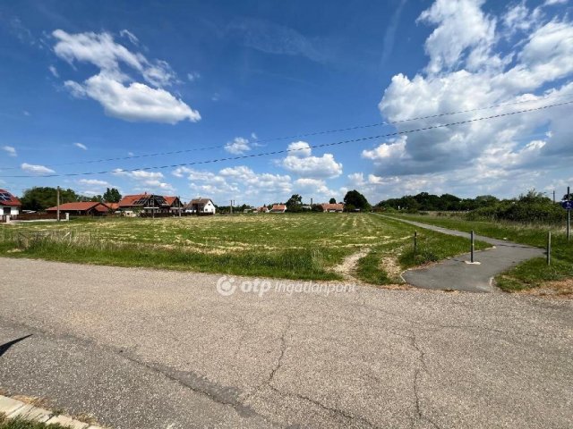 Eladó telek, Hortobágyon 22.631 M Ft / költözzbe.hu