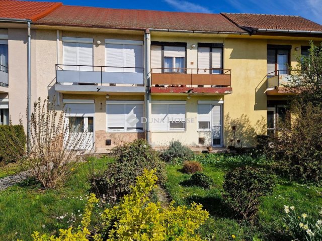 Eladó sorház, Lentiben, Ifjúság útján 48.5 M Ft, 3 szobás