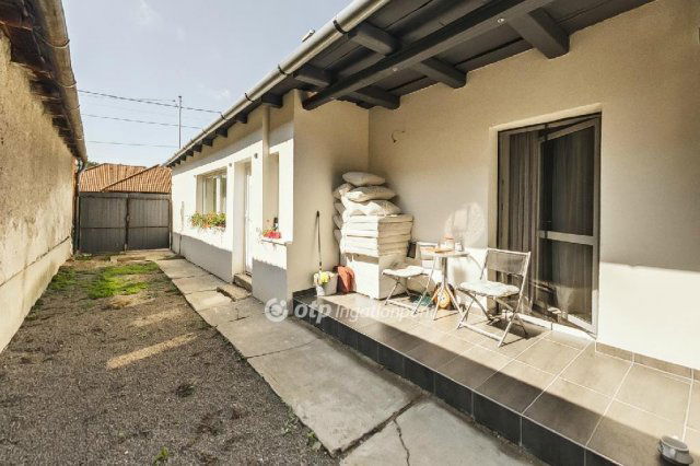 Eladó családi ház, Ostoroson 52.9 M Ft, 2 szobás