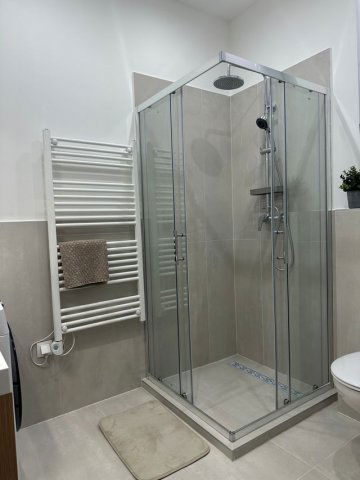 Eladó téglalakás, V. kerületben, Bajcsy-Zsilinszky úton