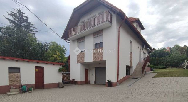 Eladó családi ház, Balatongyörökön 140 M Ft, 6 szobás