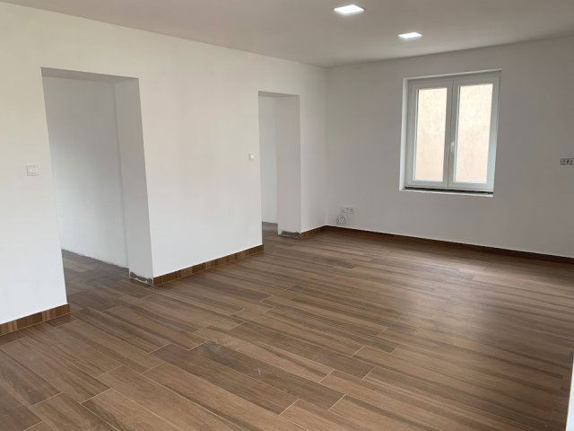 Eladó családi ház, Hajdúszoboszlón 65.5 M Ft, 4 szobás