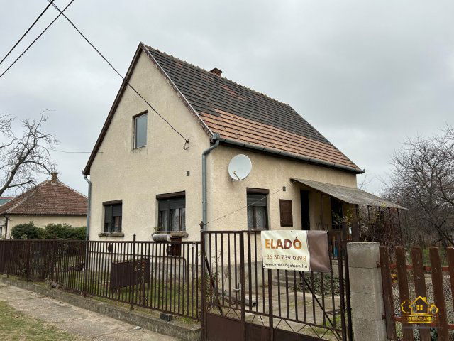 Eladó családi ház, Szigethalmon 57.9 M Ft, 2 szobás