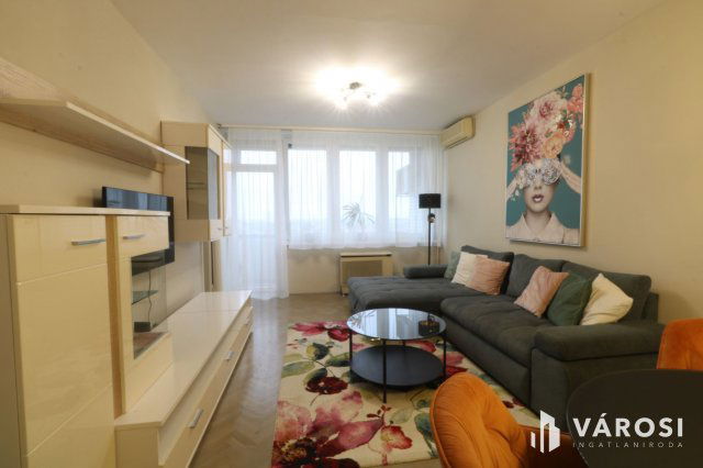 Kiadó téglalakás, albérlet, Szegeden 240 E Ft / hó, 2 szobás