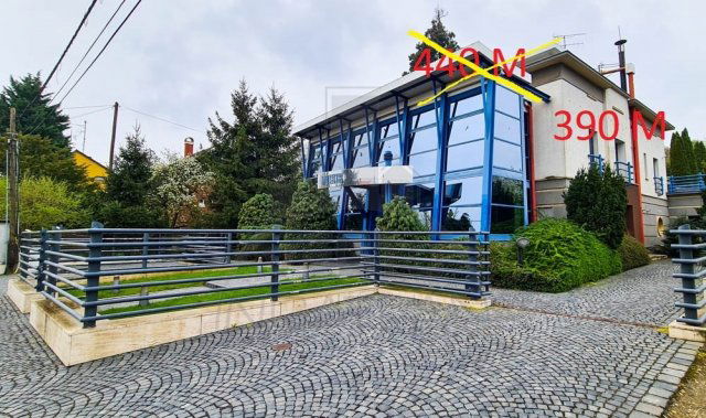Eladó iroda, Szombathelyen 390 M Ft, 25 szobás