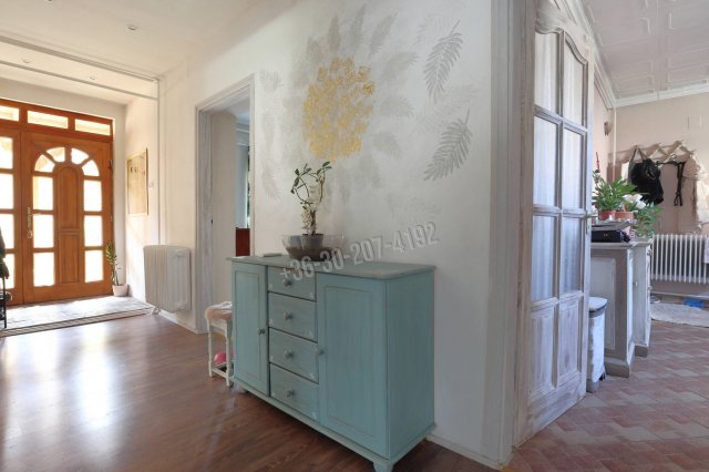 Eladó családi ház, Sándorfalván 97.8 M Ft, 5 szobás