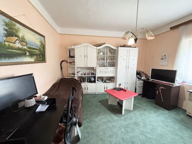 Eladó családi ház, Balmazújvárosban 59.9 M Ft, 2 szobás