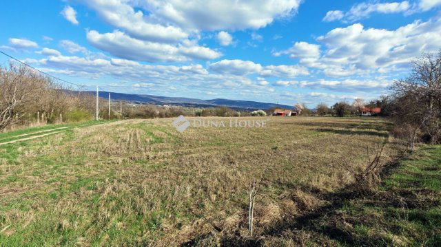 Eladó telek, Tatán 11.9 M Ft / költözzbe.hu