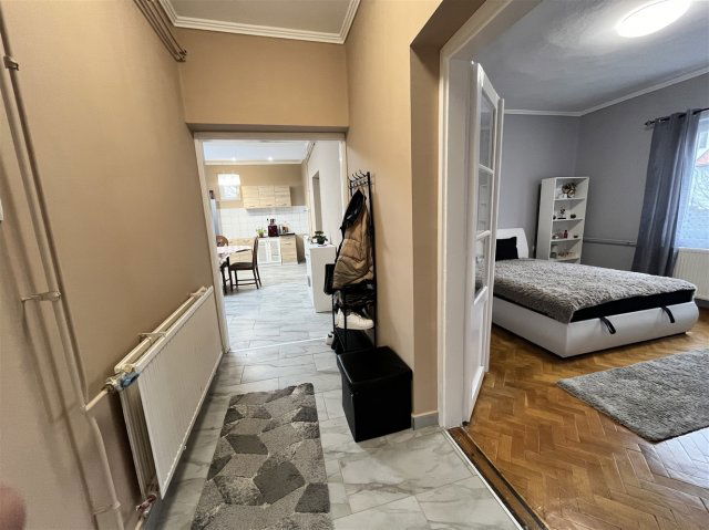 Eladó családi ház, Sarkadon 26 M Ft, 2 szobás