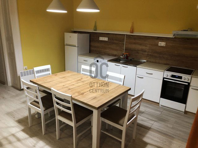 Eladó téglalakás, Budapesten, VII. kerületben 83.9 M Ft