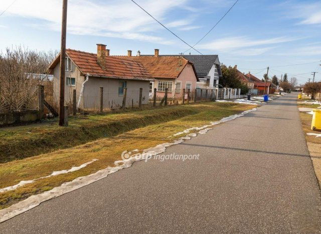 Eladó családi ház, Nyíregyházán 24.9 M Ft, 2 szobás