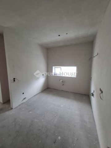 Eladó családi ház, Szegeden 109.5 M Ft, 5 szobás