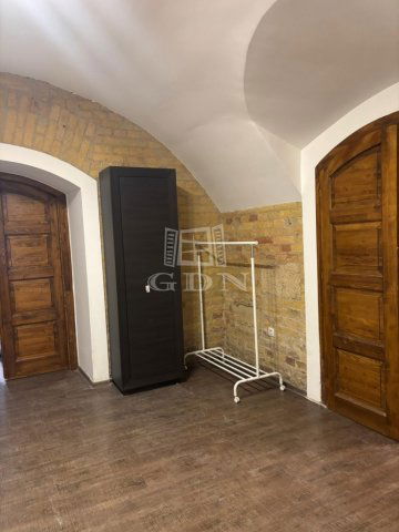 Kiadó téglalakás, albérlet, Budapesten, VIII. kerületben