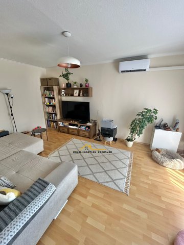 Eladó panellakás, Kaposváron 37.9 M Ft, 2 szobás