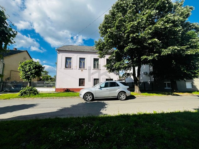 Eladó családi ház, Barcson 100 M Ft, 2 szobás