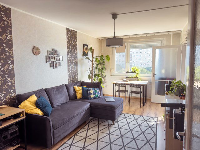 Eladó panellakás, Budapesten, III. kerületben 69.9 M Ft, 2 szobás