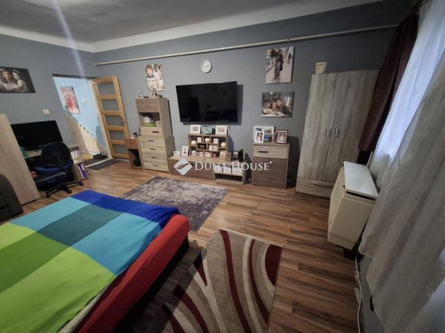 Eladó családi ház, Kiskunfélegyházán 14.1 M Ft, 2 szobás