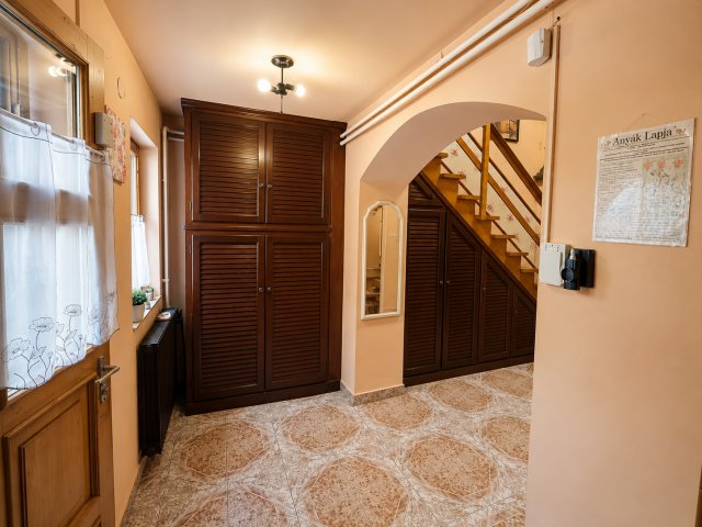 Eladó családi ház, Budapesten, XVIII. kerületben 124.9 M Ft