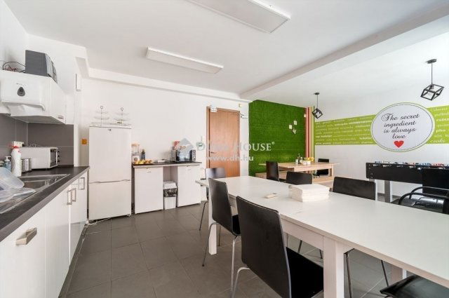 Eladó iroda, Budapesten, I. kerületben 1200 M Ft, 7 szobás