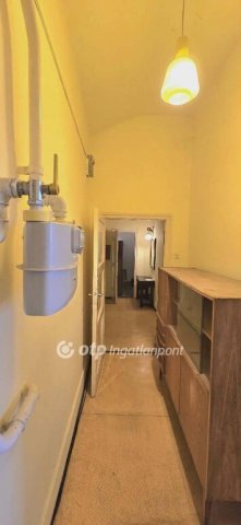 Eladó téglalakás, Debrecenben 59.9 M Ft, 2 szobás